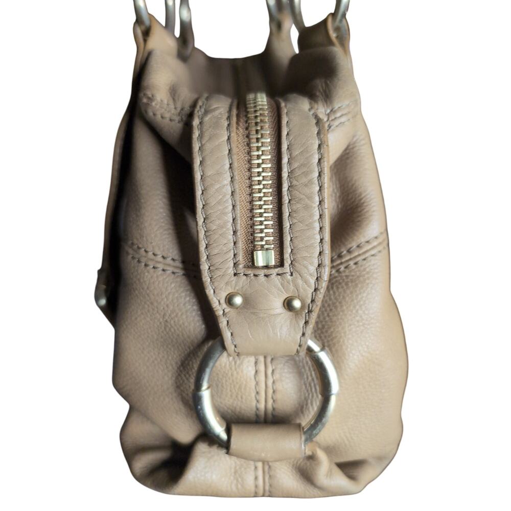 Michael kors Y2K chunky buckle duffle tan leather shoulder bag - Picture 4 of 13